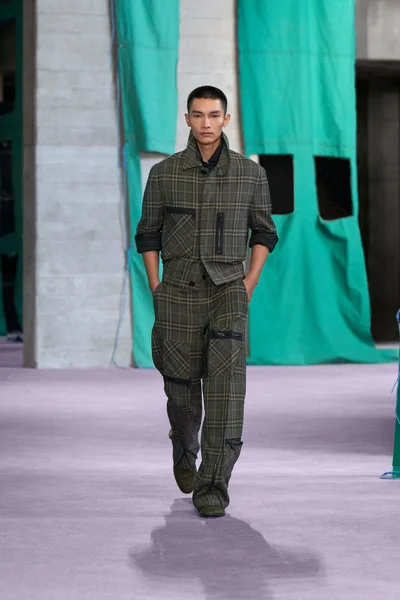Look 6